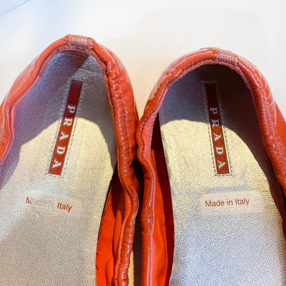 Authentic PRADA Ballet Flats in Patent Orange - Picture 6 of 7